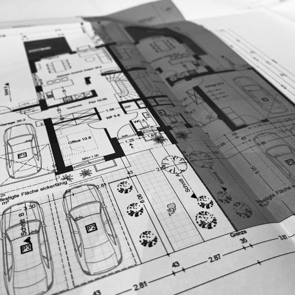 Neue Planung Doppelhaus, Bauantrag erledigt, Energieberatung gemacht, Baustellenschild gehisst. Läuft 💪